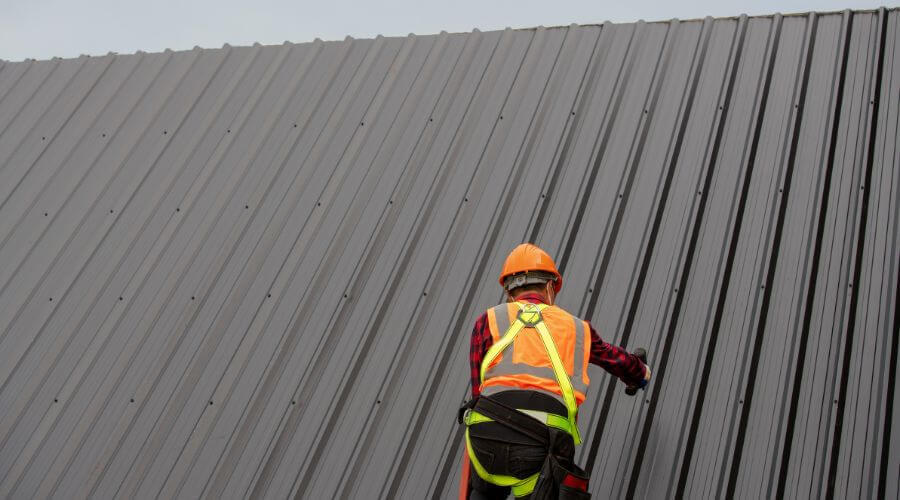 Professional metal roof installation services in Williamsburg, WV